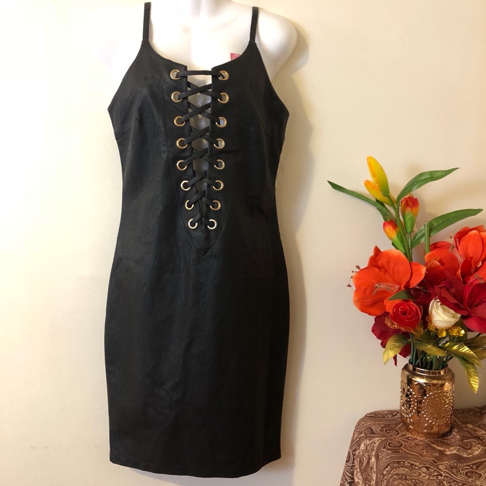 ❌SOLD❌Sexy Black Faux Leather Body Con Dress - Picture 6 of 8
